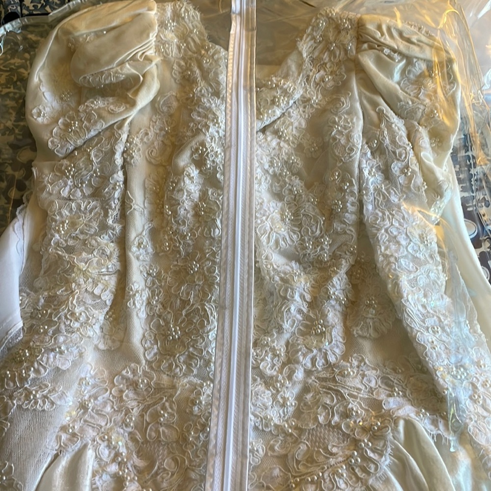 Jim Hjelm original wedding dress